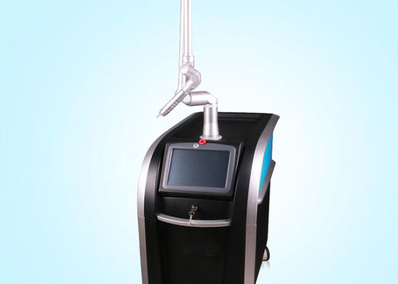 China 532nm Q Switch Laser Tattoo Removal Machine , Tattoo Eraser Machine With10 Color Touch Screen supplier