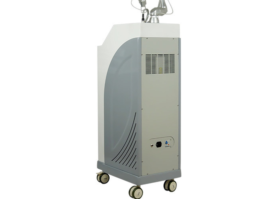 Fractional CO2 Stretch Mark Removal Device , Skin Rejuvenation Laser Machine supplier